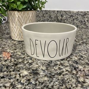 Rae Dunn Devour Dog Bowl